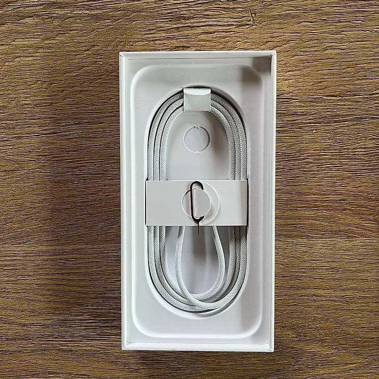 Telefoni cellulari / Smartphones: iPhone 17 512 GB – Usato da Niederscherli venduto da Fati63 3