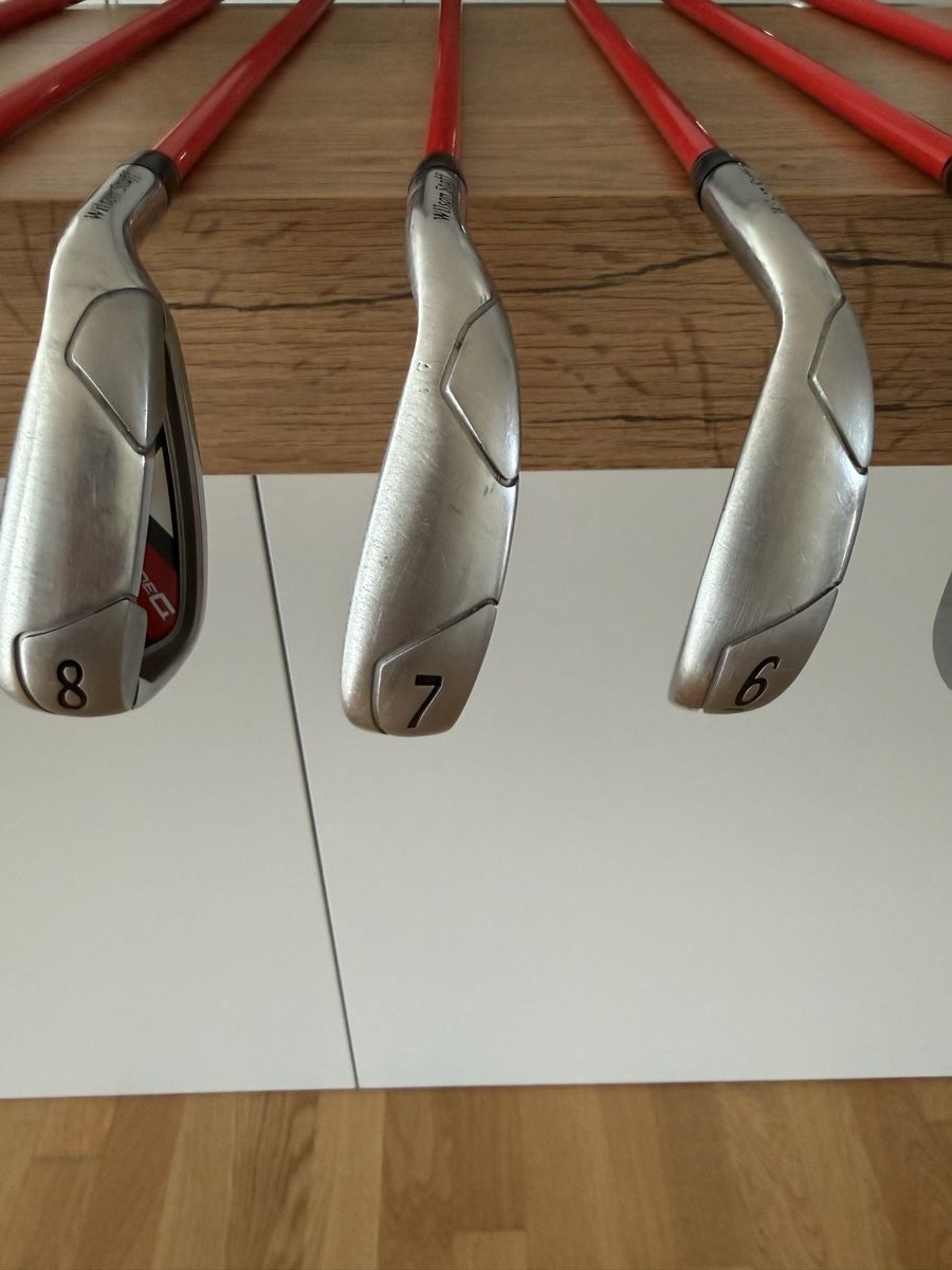 Wilson Mazze & Set: Wilson D300 SuperLight Golfset – Graphitschäfte – Usato da St. Gallen venduto da TheBoy1 4