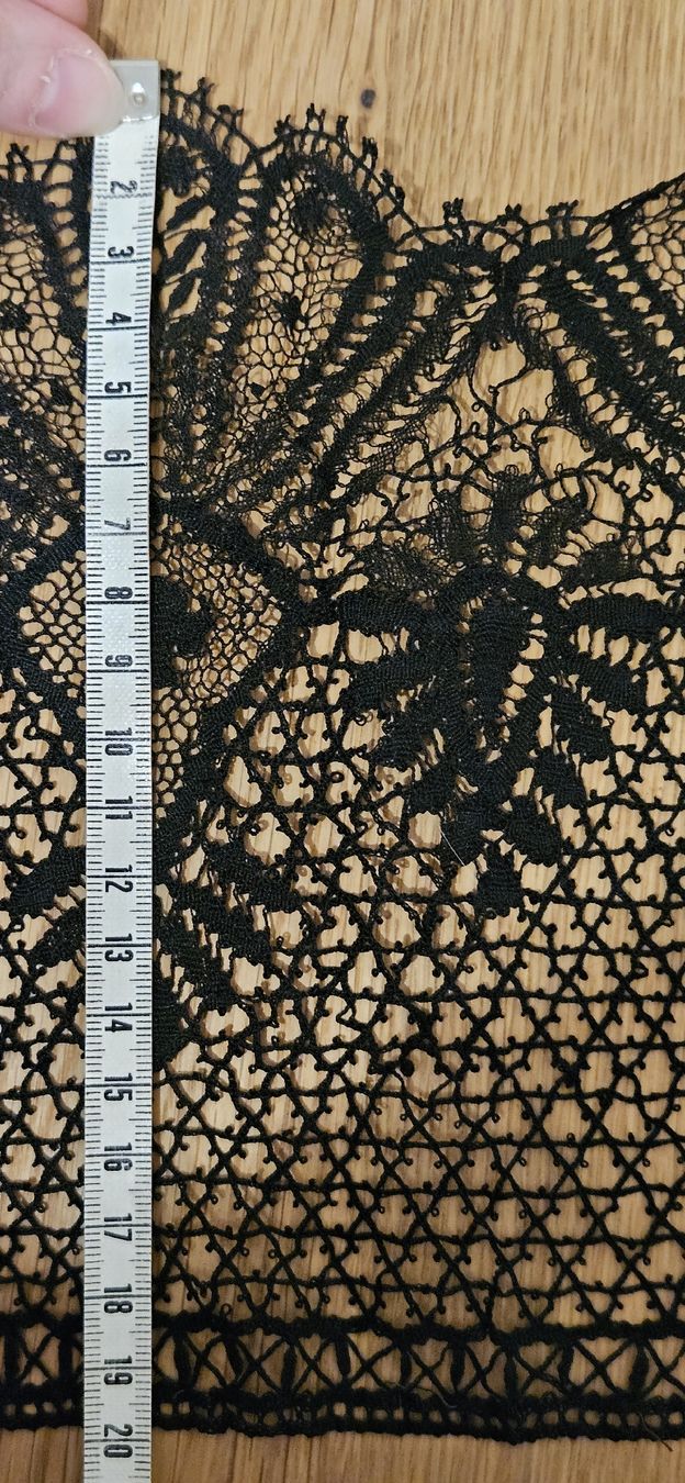 Tessuti: dentelle ancienne noire 60cm – Usato da Carouge GE venduto da Lea000 3