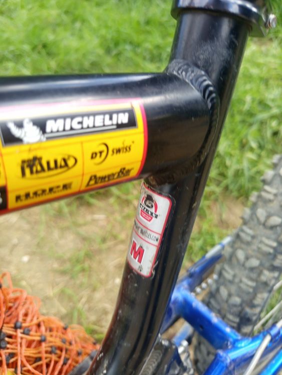 Giant Vélos: Vélo Giant DH – D'occasion à Sonceboz-Sombeval par Motard65 3