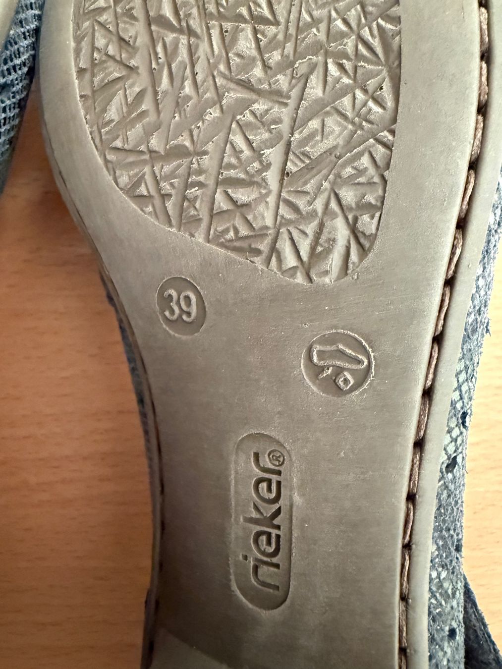 Rieker Damenschuhe: Rieker Sommerschuhe, Grösse 39 – Gebraucht aus Zürich von Kileop 2