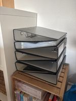 Ordner schwarz 6x gross, 1x klein gefüllt mit Mappen 