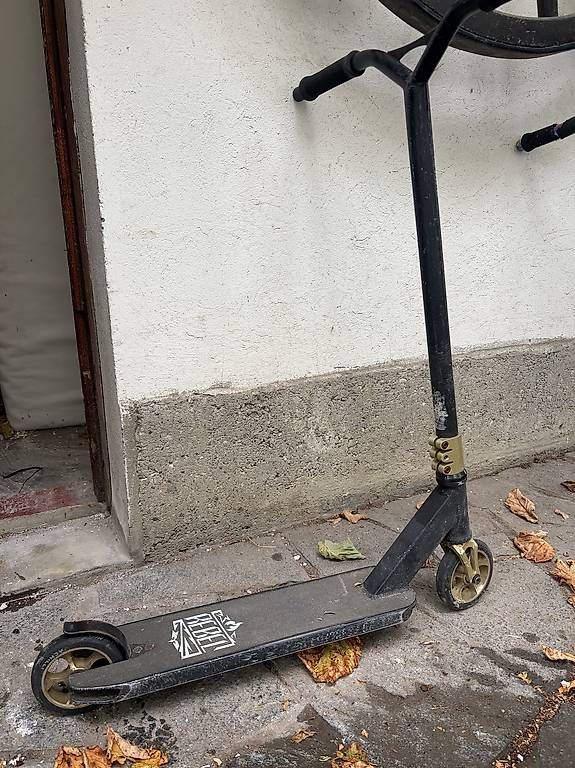 Kickboard: Chilli Scooter Rebel – D'occasion à Riehen par Malova7