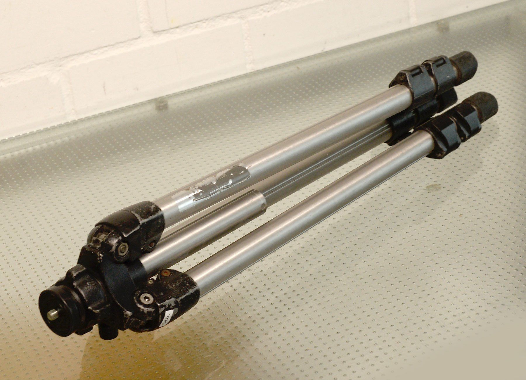 Manfrotto Stative & Köpfe: Manfrotto Kamera Stativ – Gebraucht aus Bubendorf von zimmers_creativteam 1