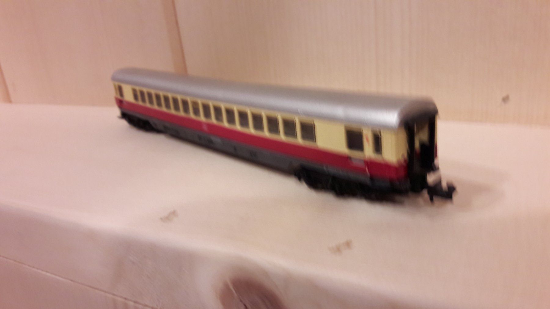 Arnold Modelleisenbahnen: Arnold N : DB voiture 1ère classe – Gebraucht aus Buttes von Cafe2005 5