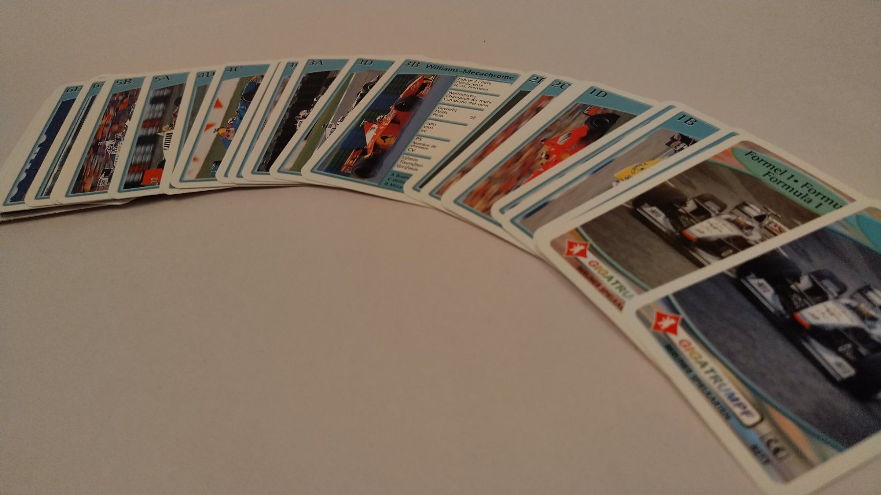 Spiele: Auto Quartett -  Formel 1 / 2 Deckkarten + 32 Karten – Gebraucht aus Bellach von JingleJerry 9