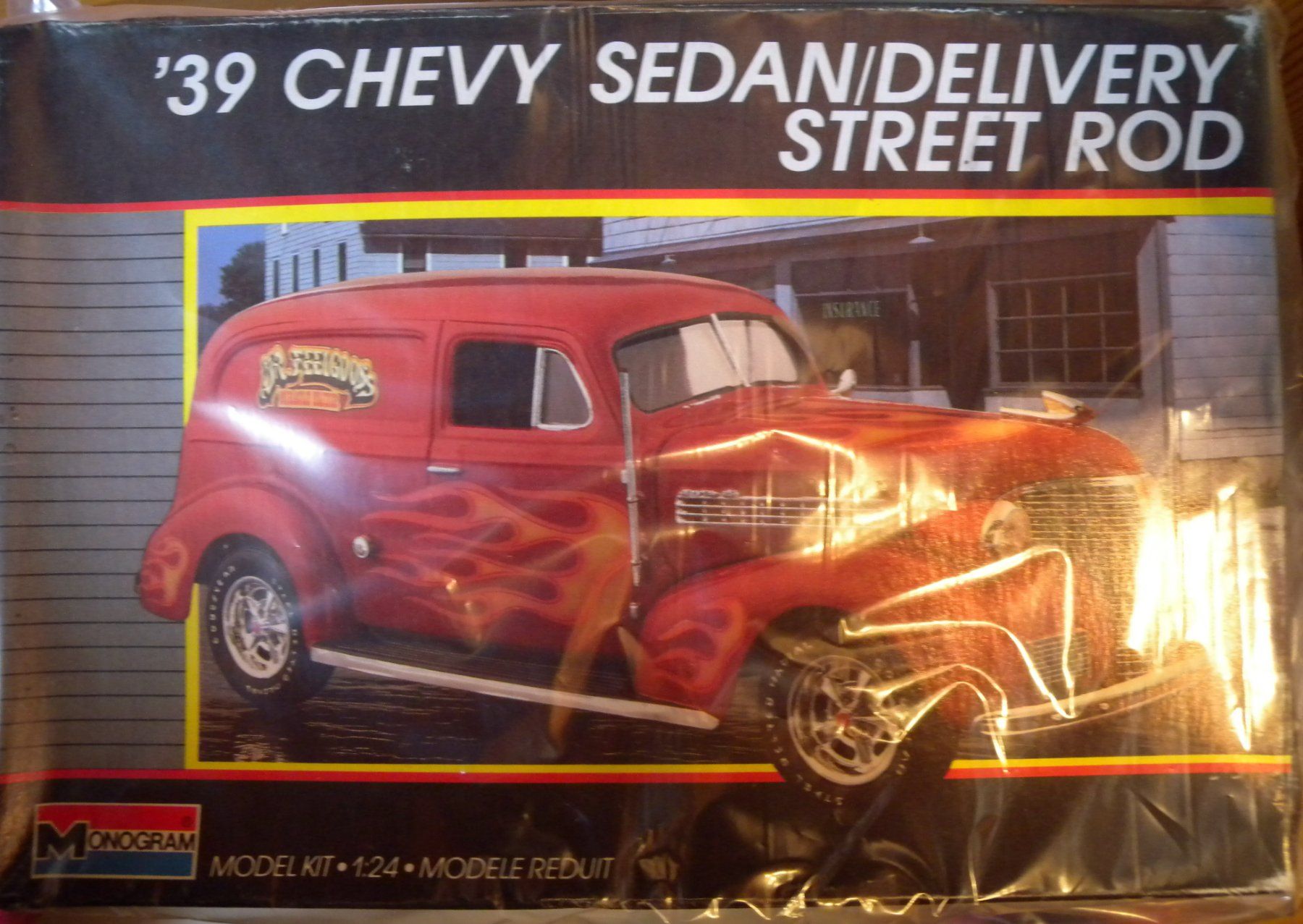 Modellini d'auto: Modellbausatz '39 Chevy Sedan/Delivery 1:24 – Nuovo (secondo la descrizione) da Hauenstein venduto da Danbach