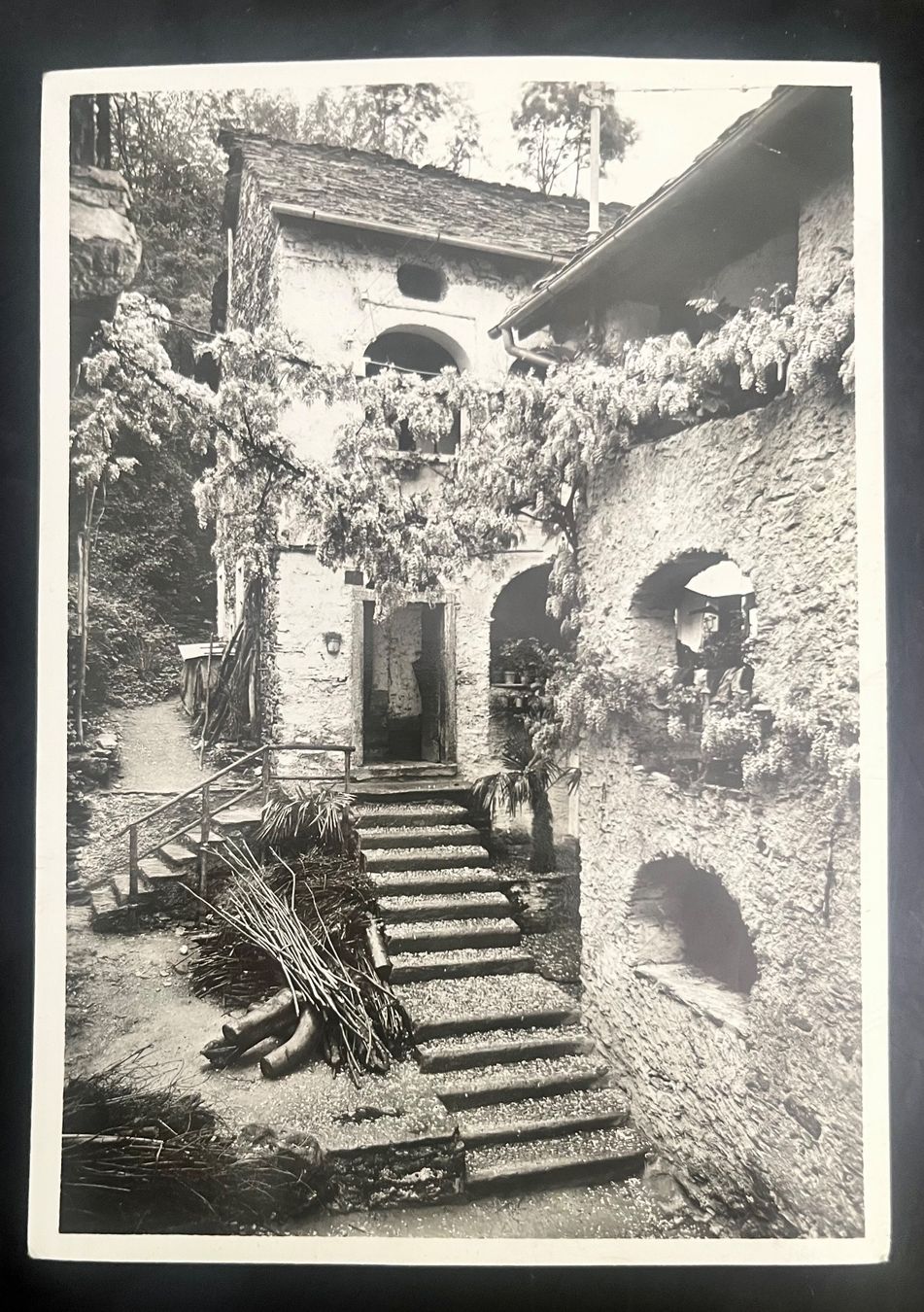 Cartoline postali: Antike Ansichtskarte, Arcegno, 1943. – Usato da Basel venduto da so1_nf6l