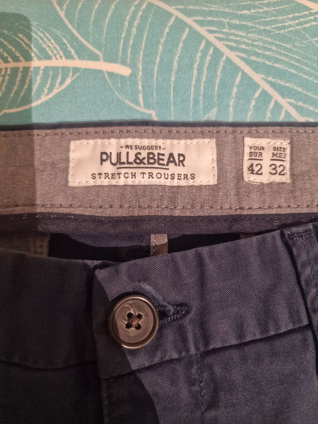 Pull&Bear Pantaloni: Pull&Bear Herren Stoffhose Gr. 42 Dunkelblau Stretch – Nuovo (secondo la descrizione) da Dottikon venduto da chi_lmp6 1