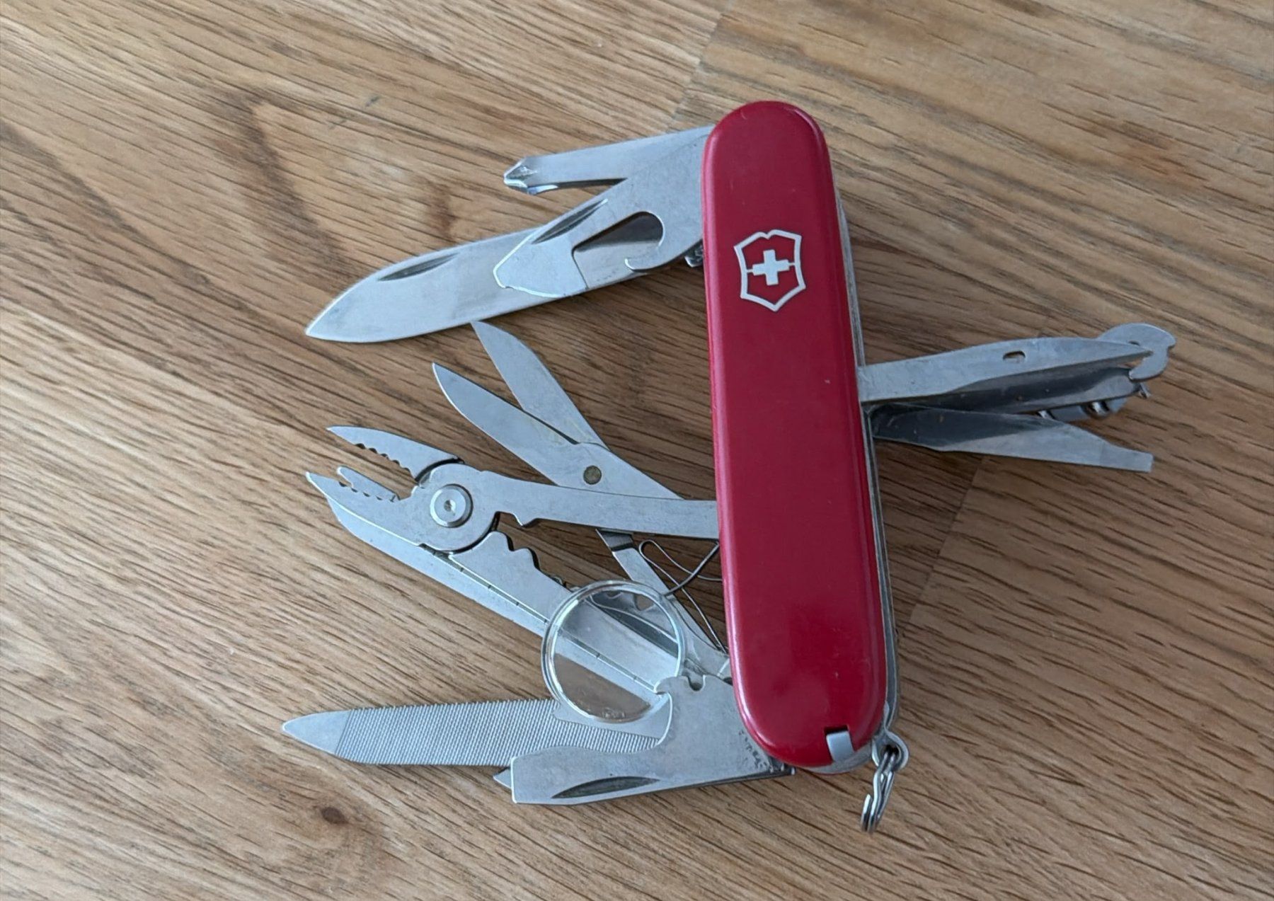 Victorinox Couteaux de poche: VICTORINOX TASCHENMESSER – D'occasion à Zürich par Frei-Occasionen 2