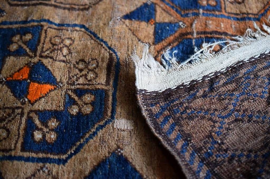 Tappeti: Teppich Afghanistan handgeknüpft – Usato da Zürich venduto da form_01 4