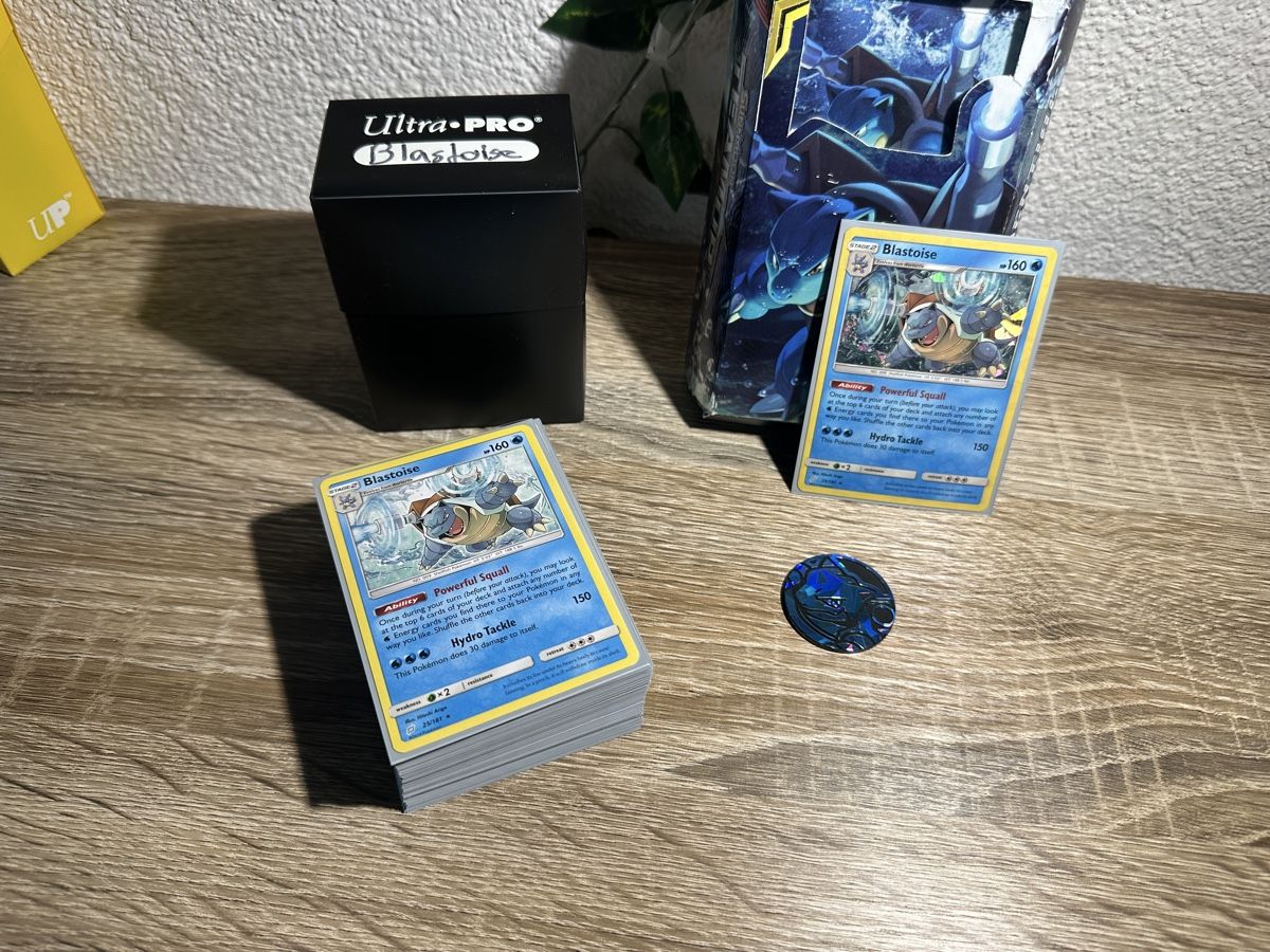 Pokémon Cartes à collectionner: (EN) Team-Up Blastoise Torrential Cannon Theme Deck – Neuf (Voir description) à Langenthal par DST49 1
