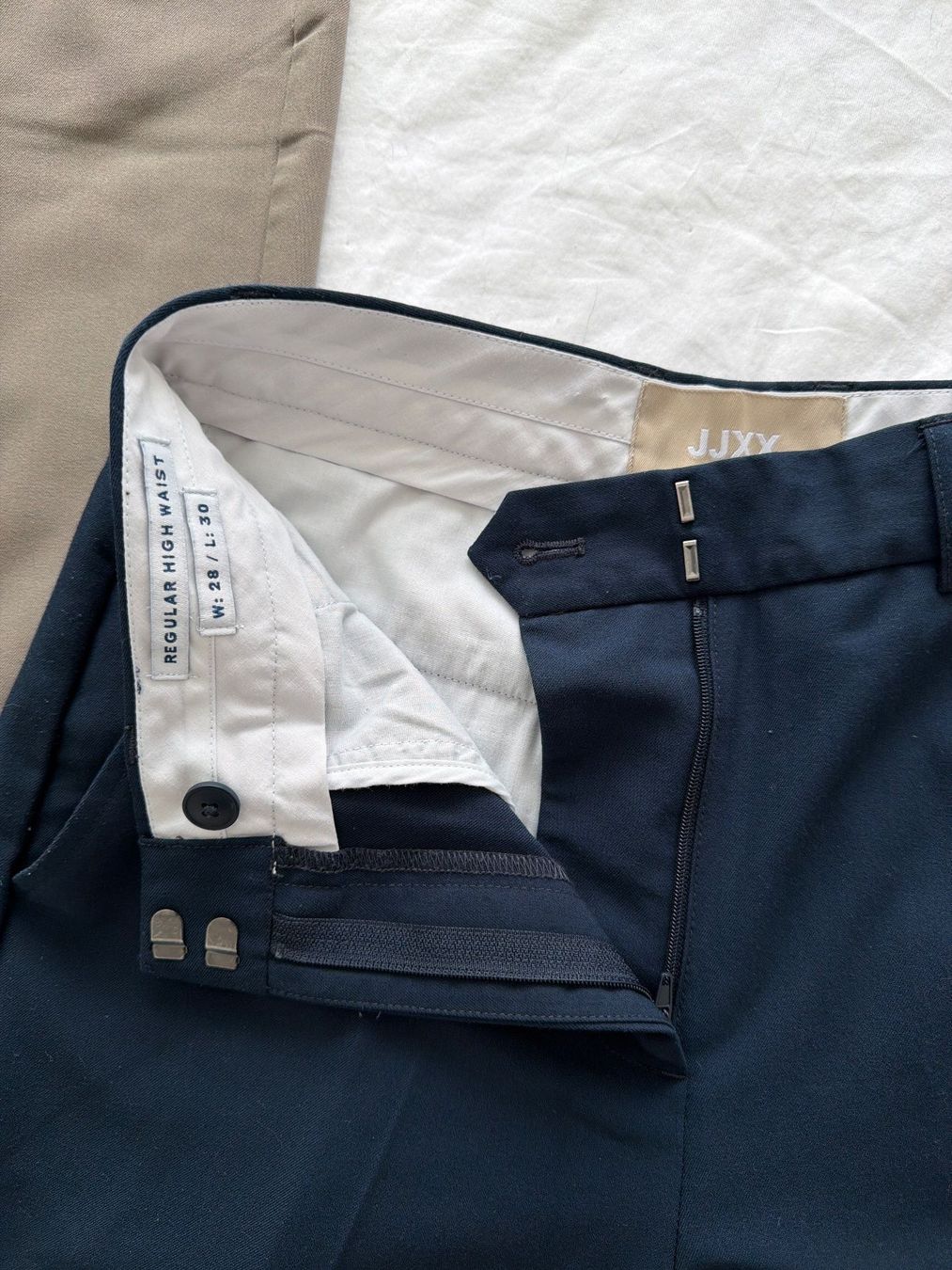 Lotti di vestiti: 3x Klassische Hose JJXX – Usato da Dübendorf venduto da MariaS. 4