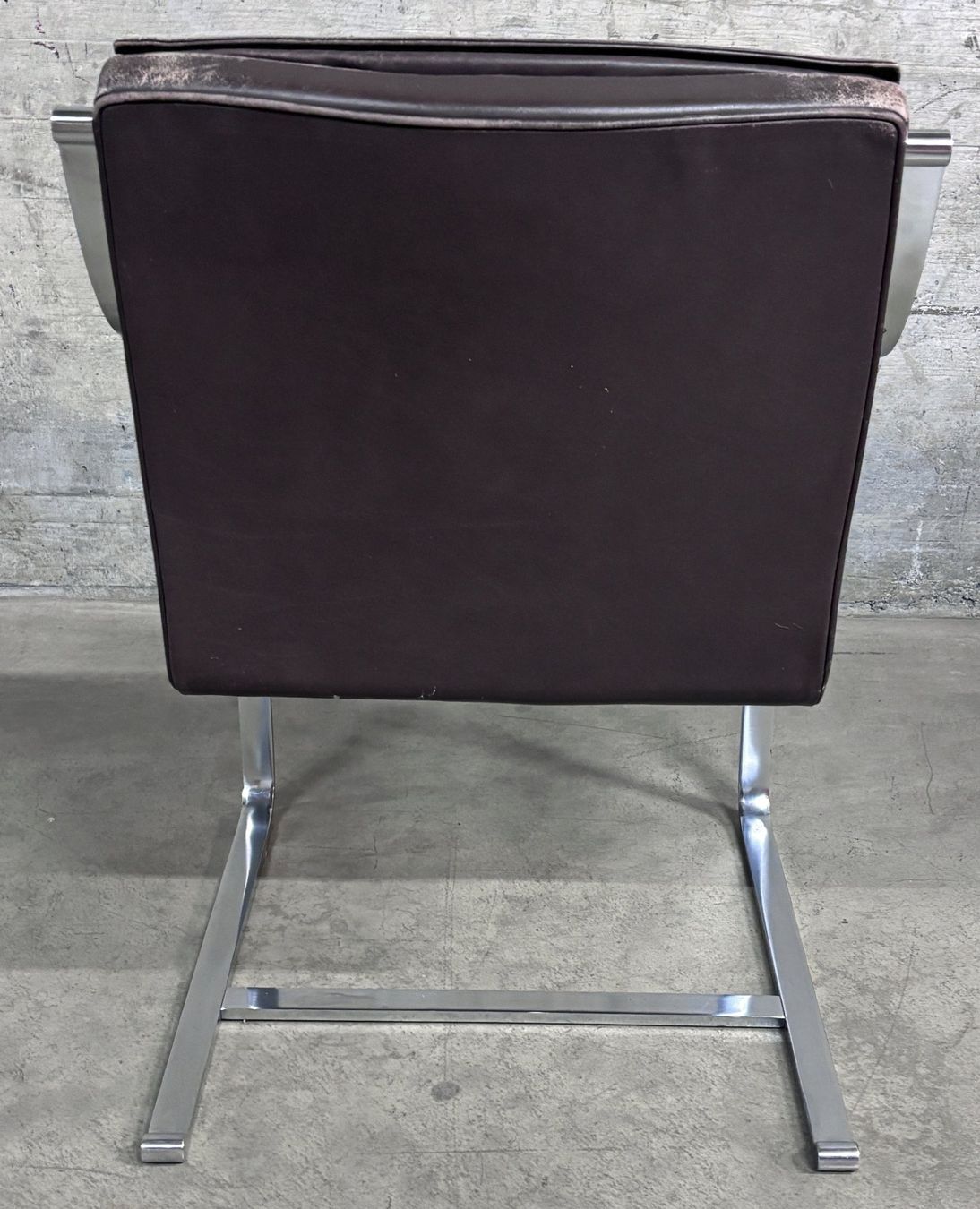 Poltrone: luxeriöser Echtleder-Sessel – Usato da Chur venduto da elifornico 2