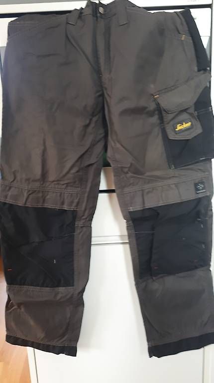 Pantaloni: Snickers Arbeitshose 50 – Usato da Madiswil venduto da Kwon02