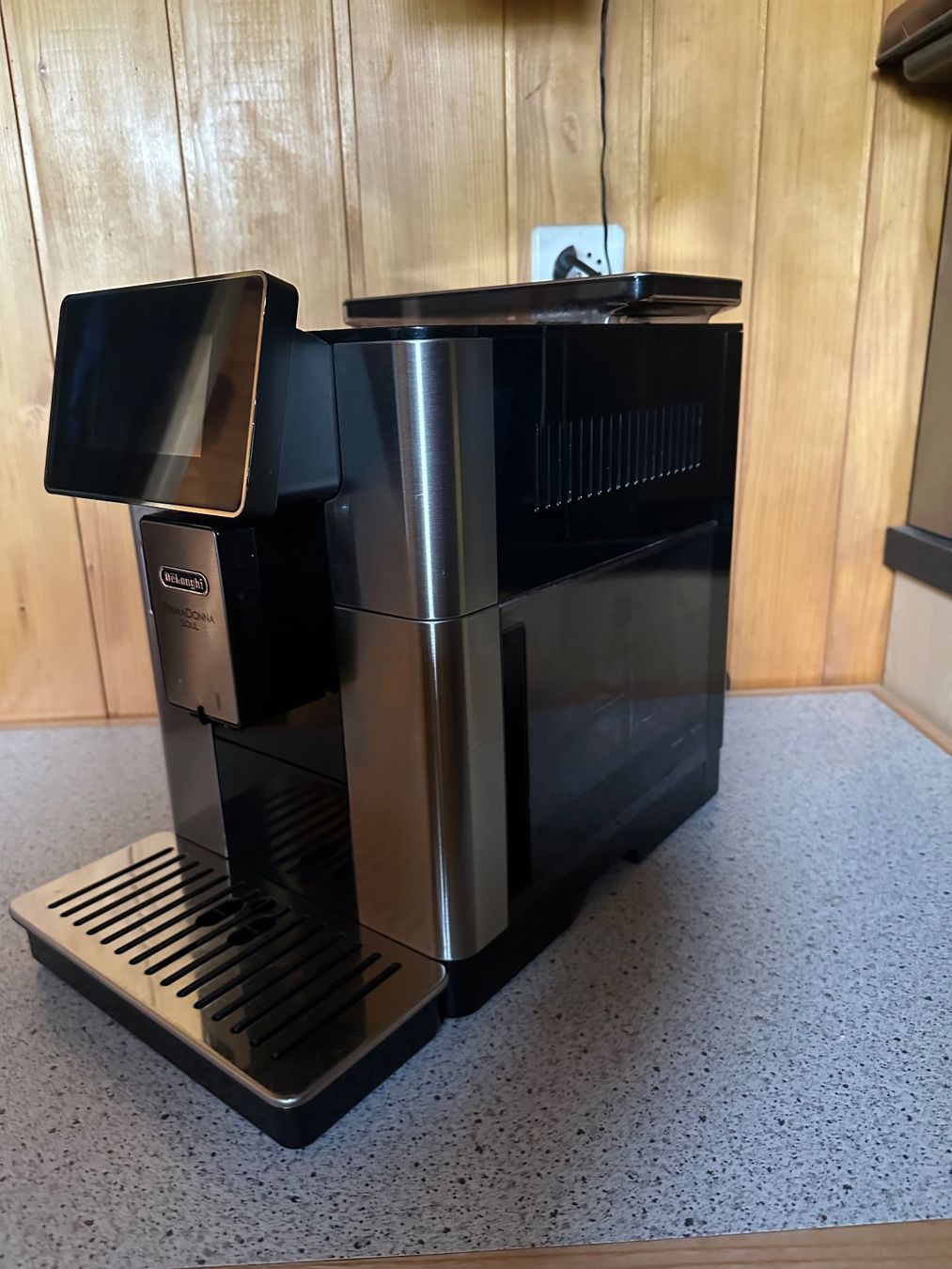 De'Longhi Macchine per caffè & Macchine per espresso: Kaffemschine,Kaffeevollautomat De Longhi – Usato da Huttwil venduto da Bolpa 3