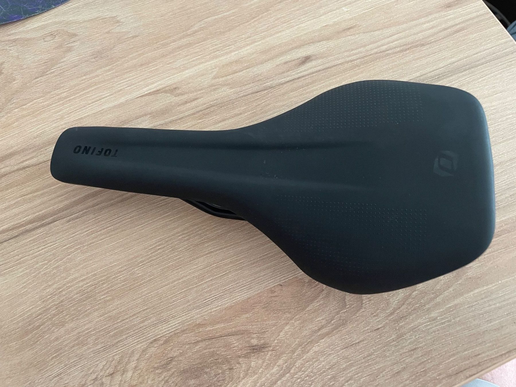 Syncros Pezzi di ricambio: NEU Velosattel SYNCROS Tofino Sattel E 1.5 mit Vertiefung – Nuovo (secondo la descrizione) da Wetzikon ZH venduto da HP346 4