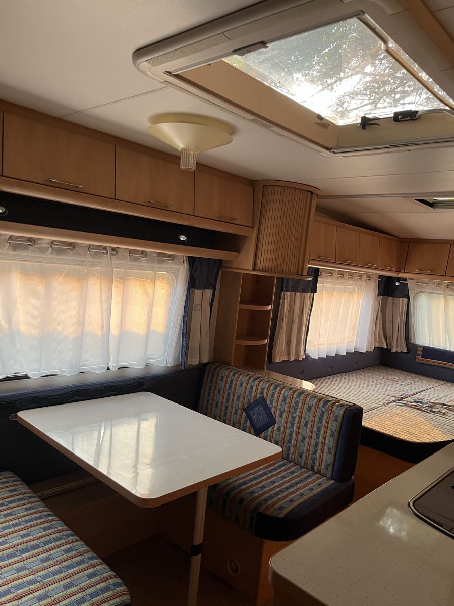 Rimorchi: Wohnwagen Bürstner Ventana 540 TK – Usato da Teufen AR venduto da gia_lk2f 4