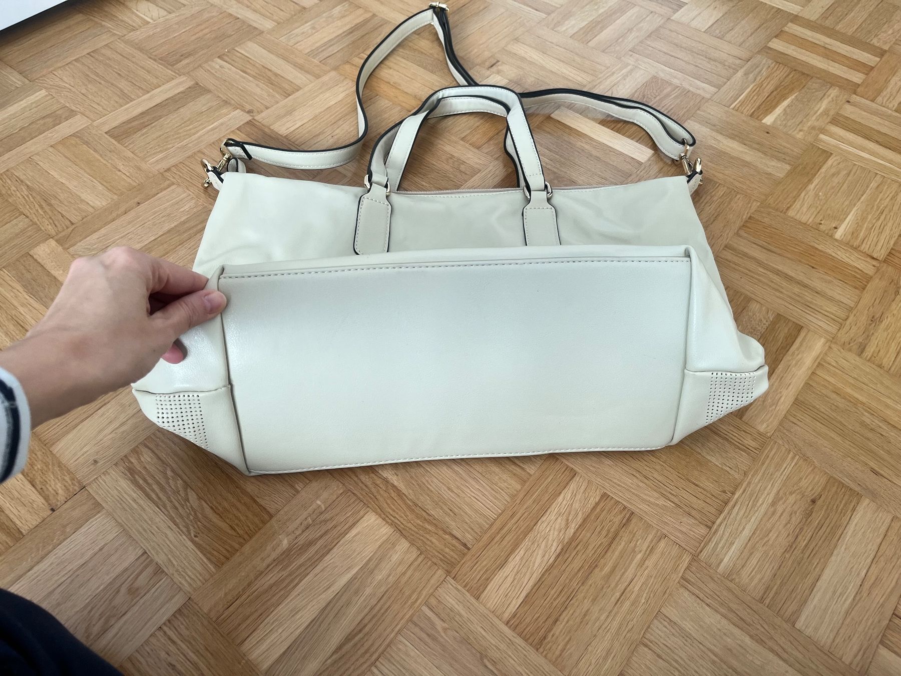 Benetton Borse da donna: Grosse cremefarbene Damen Handtasche, Benetton – Usato da Münchenstein venduto da pricehouse 2