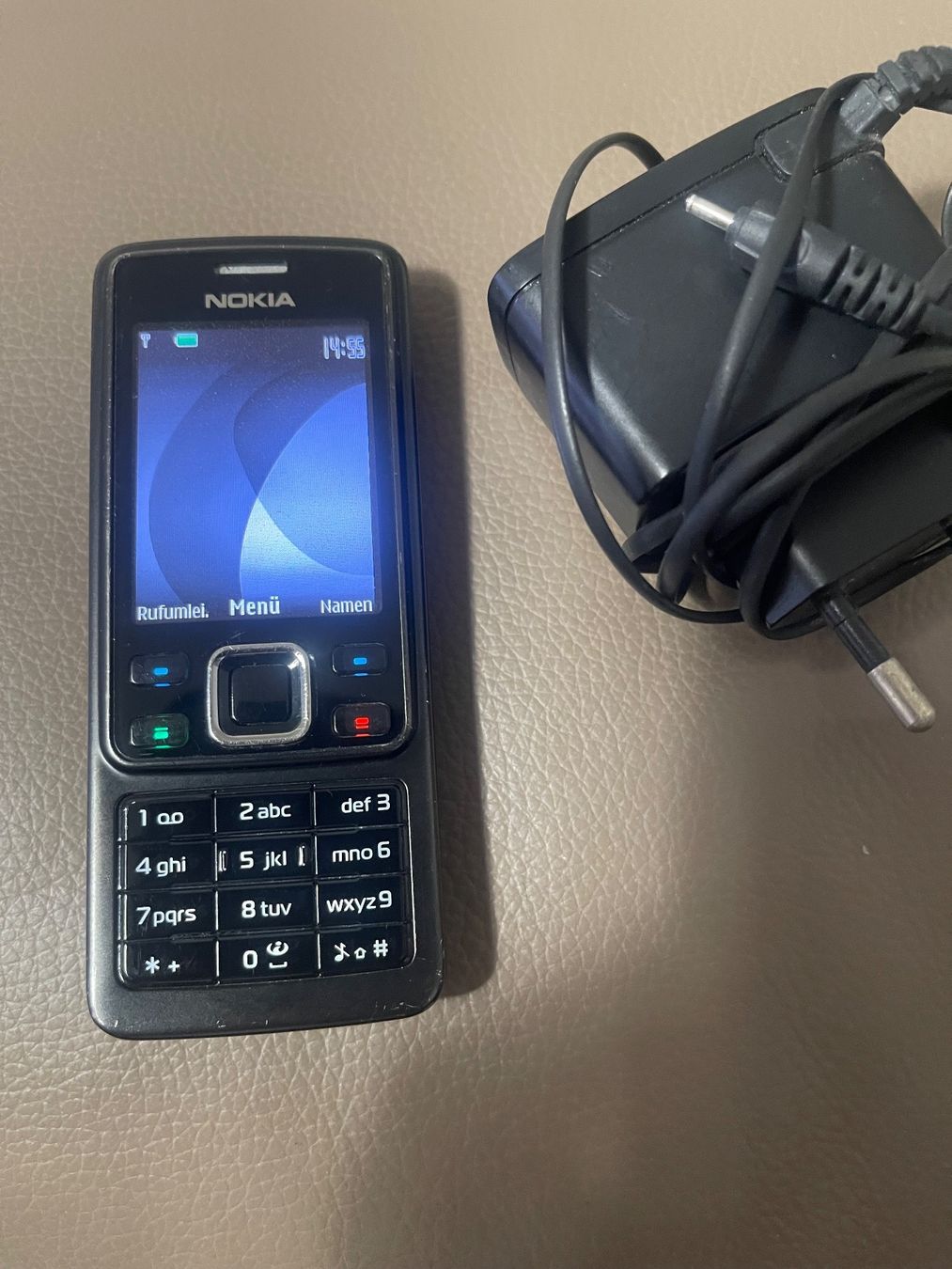Nokia Handys / Smartphones: Nokia 6300 inklusive Ladegerät – Gebraucht aus Regensdorf von  3