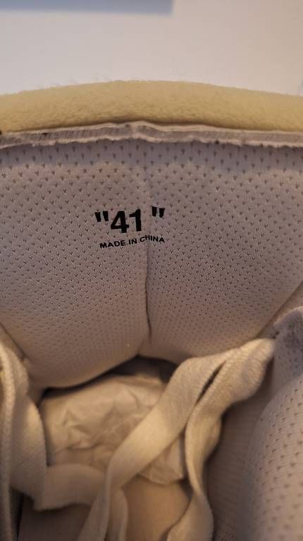 Scarpe da uomo: Sneakers Off White – Usato da Viganello venduto da and_mzt8 3