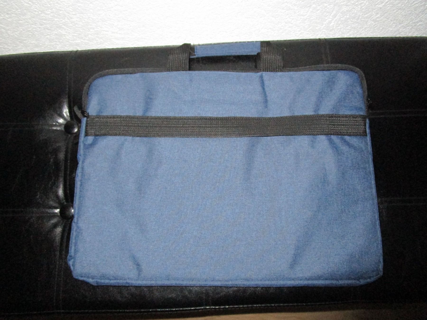 Borse: LapTop Tasche blau  NEU – Nuovo (secondo la descrizione) da Ursenbach venduto da Trasse 3