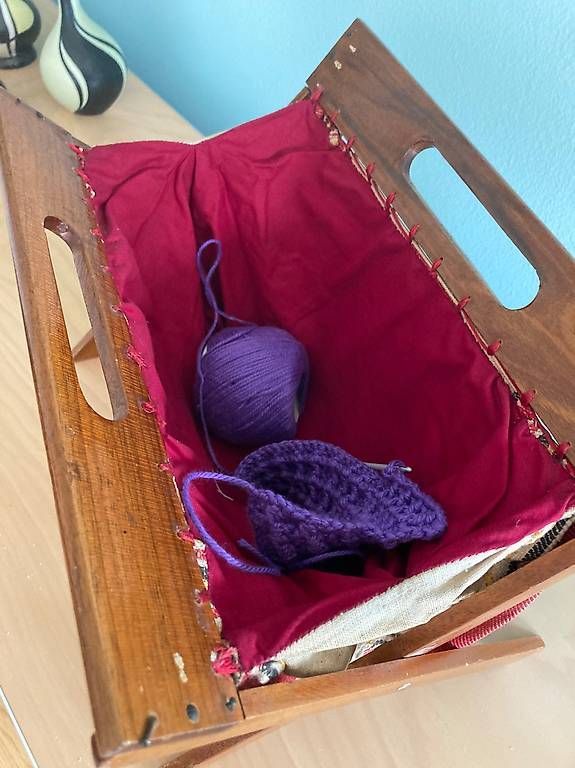 Sonstiges für Haushalt & Wohnen: Alter Strickkorb/ Tasche/ Wollkorb – Gebraucht aus Winterthur von Floraundfauna 1