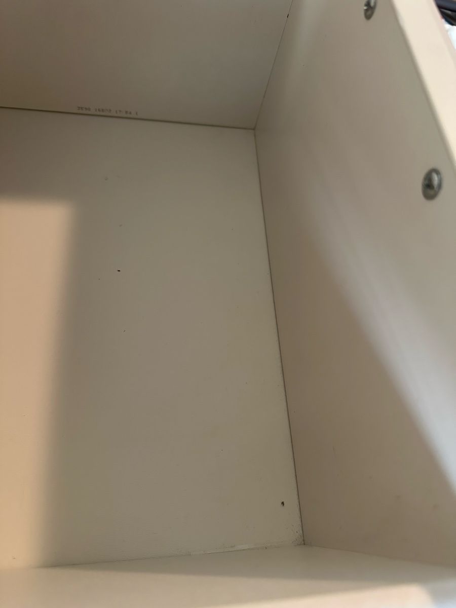 Ikea Comodini: Ikea Askvoll Nachttisch – Usato da Glattpark(Opfikon) venduto da ZHINCITY 9