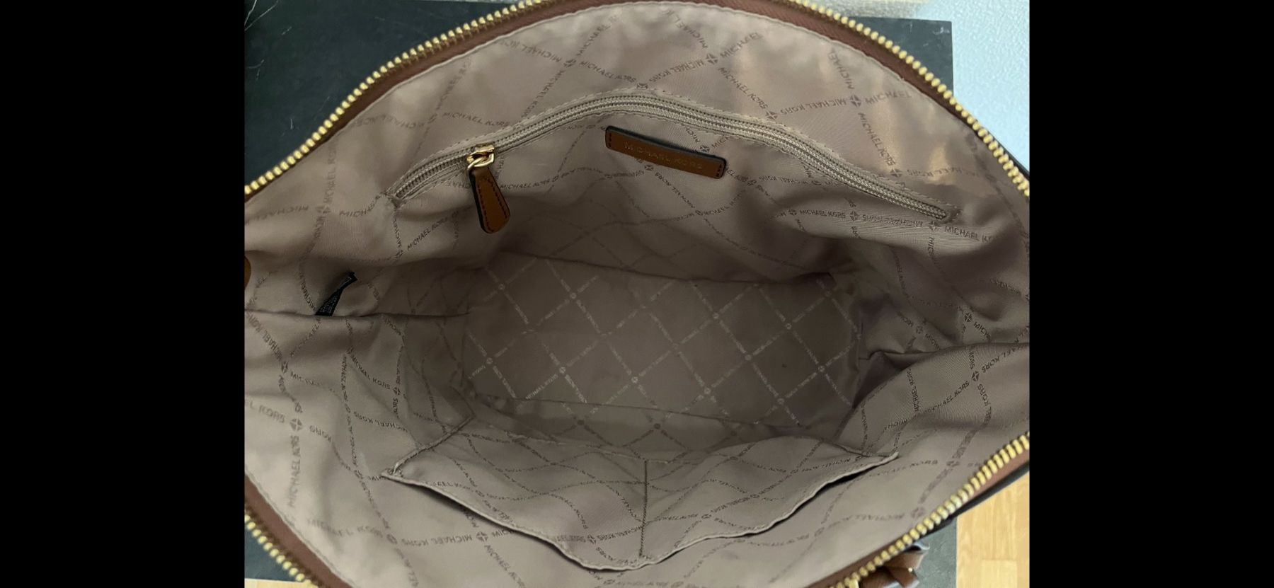Michael Kors Borse da donna: Michael Kors Shopper – Usato da Schübelbach venduto da lau_7lzf 3