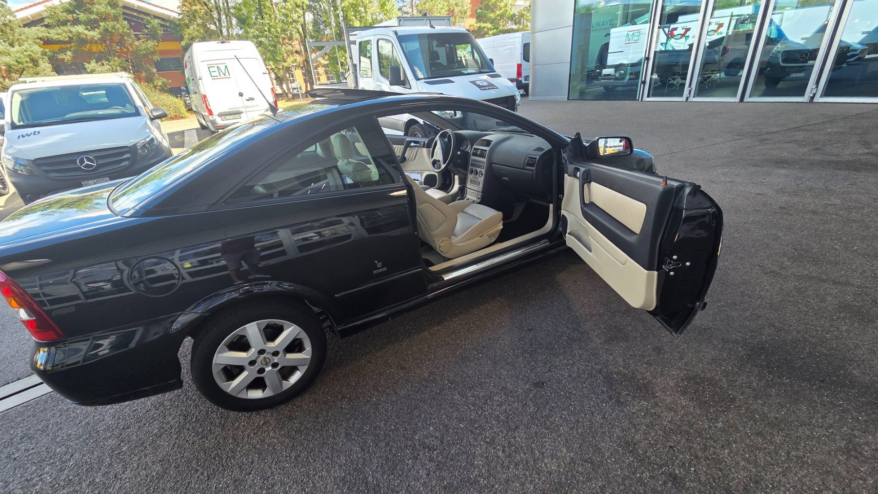 Opel Autos: Opel Astra 2.2 Bertone – D'occasion à Frenkendorf par vladi010 6
