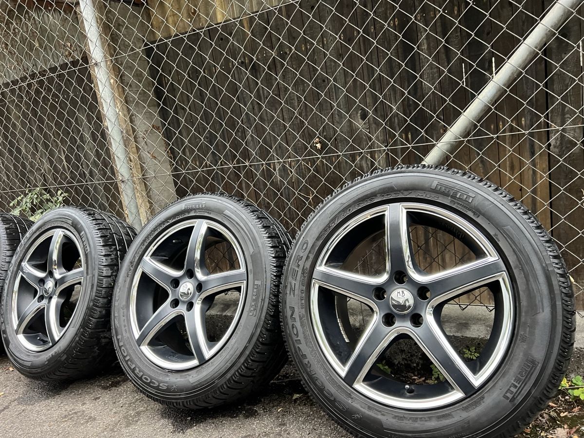 Toyota Cerchioni: 4 Alufelgen 5x114,3 – Usato da Bern venduto da zie_8xrw