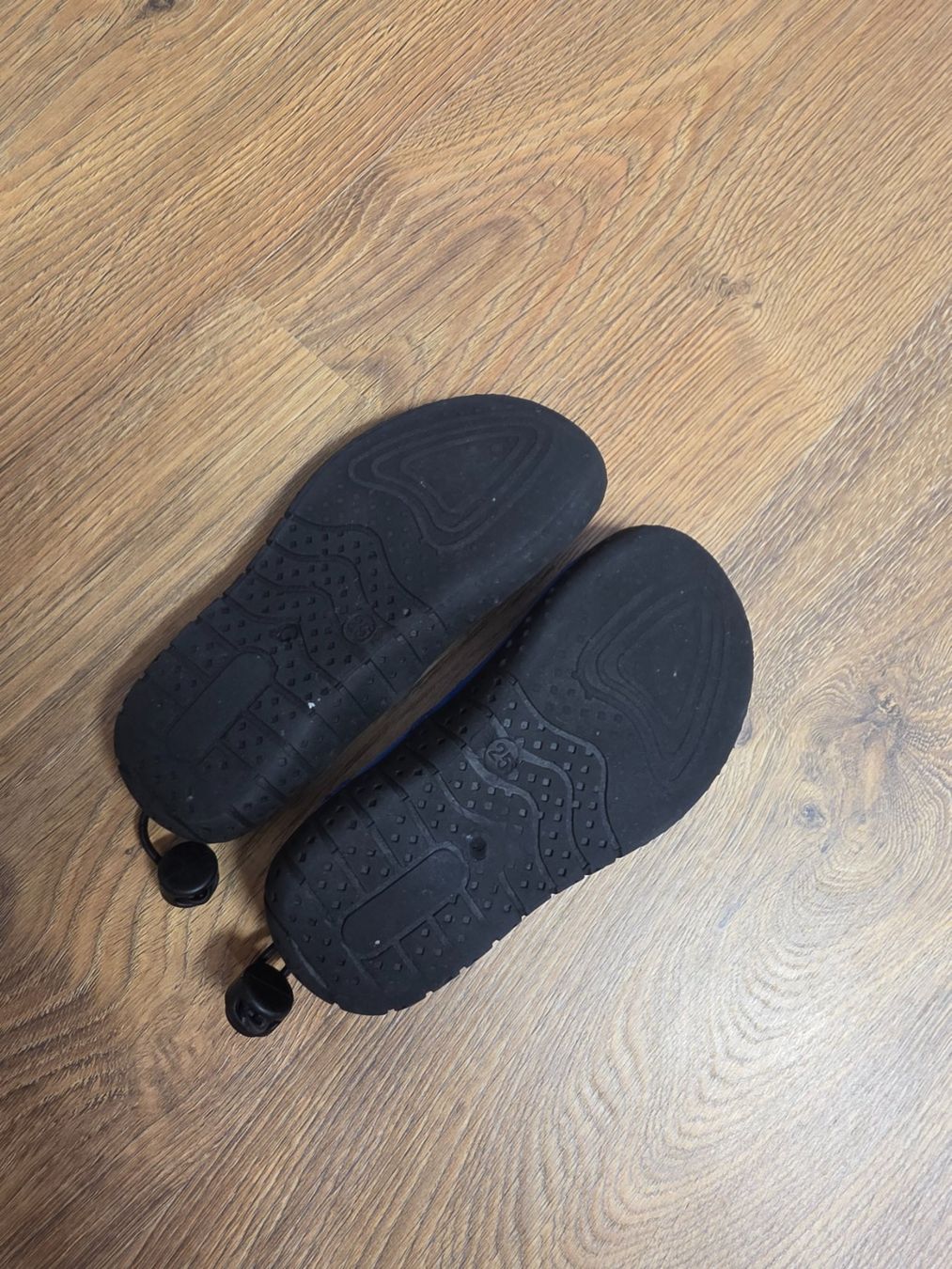 Schuhe für Jungen: Badeschuhe blau Gr. 25 – Gebraucht aus Nebikon von Japostyle 1