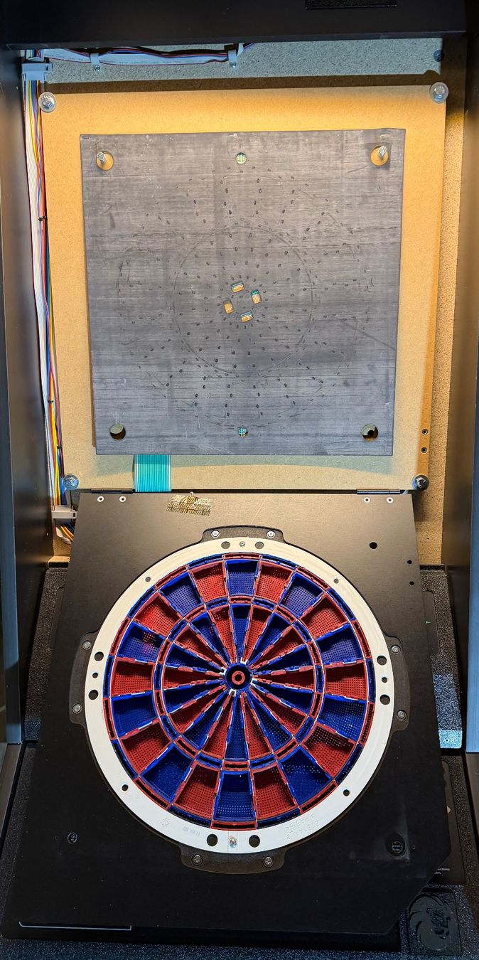 Slot Machine: Löwen HB8 Dartautomat – Usato da Zürich venduto da Syossmen 7