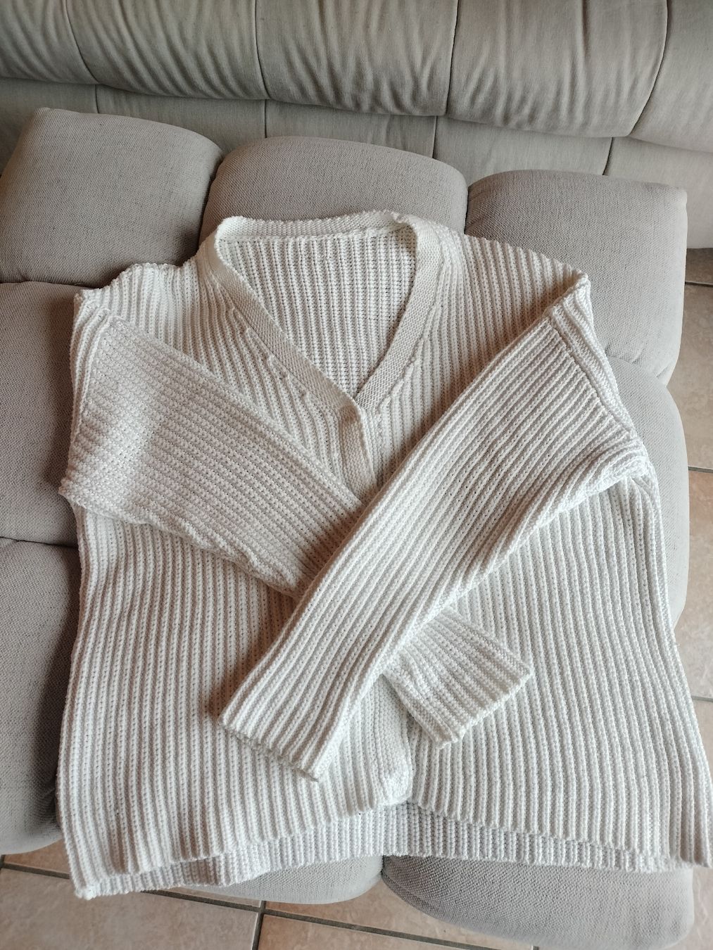 Nile Giacche: Cardigan NILE blanc, taille M – Usato da Massongex venduto da Amel16