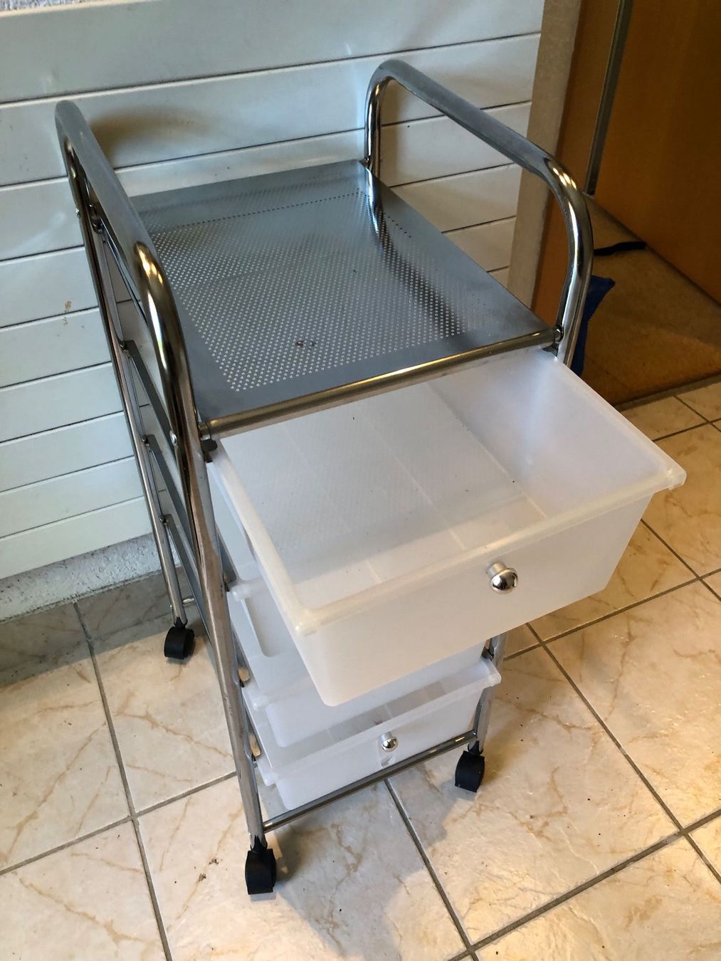 Eléments de bureau: Rollschrank mit 4 Schubfächern – D'occasion à Zürich par swinguin 2