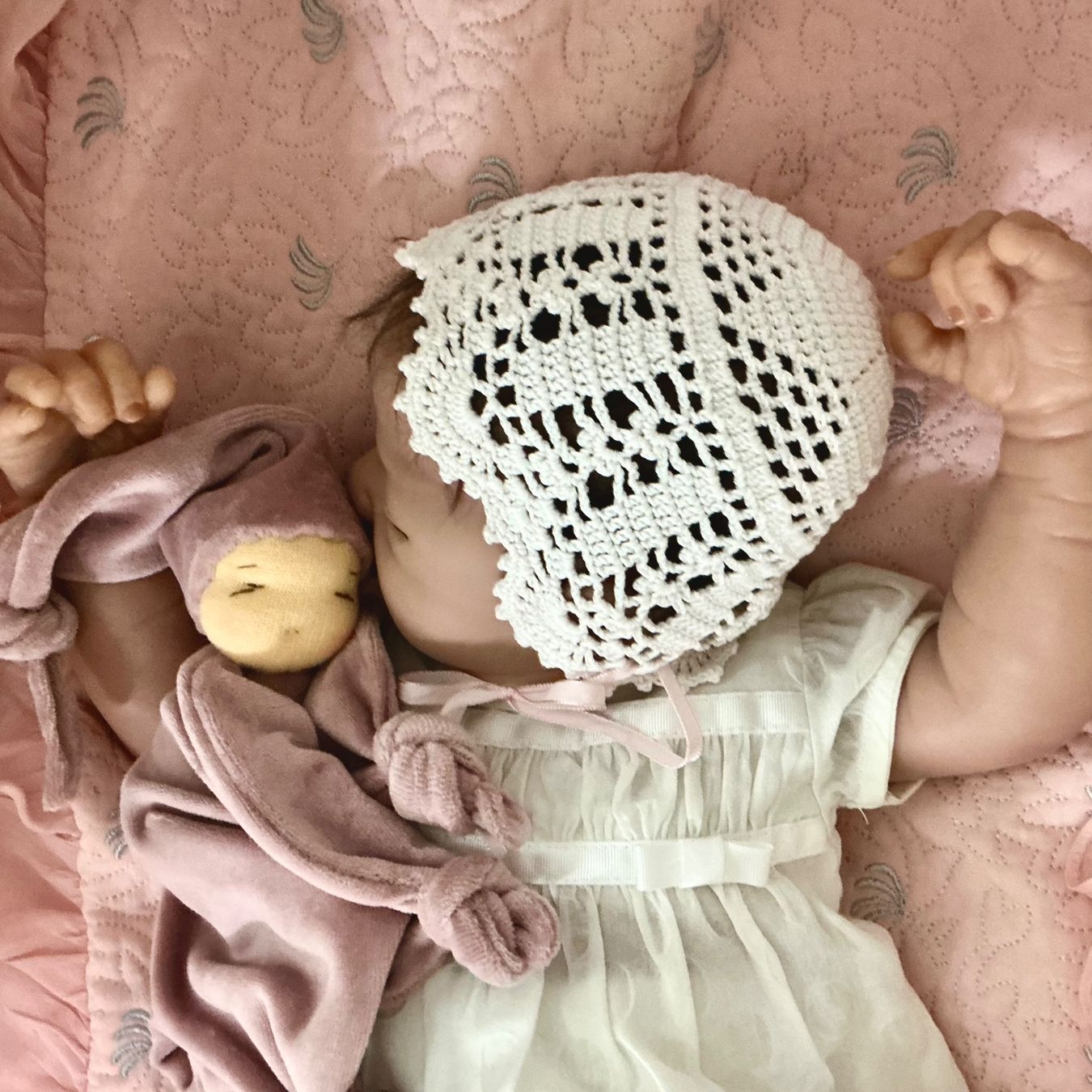 Bambole: SÜSSES ALTES BÉBÉ HÄUBCHEN HANDARBEIT – Usato da Zell LU venduto da Silvermemory 4