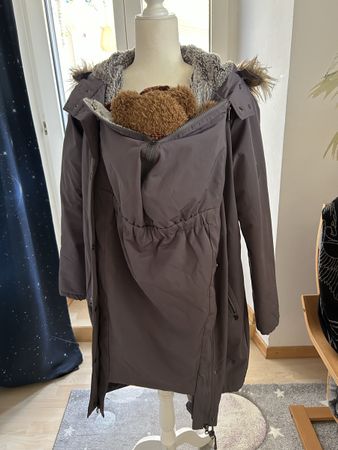 Seraphine Mama Umstands- und Tragejacke, Grösse 40, Lila