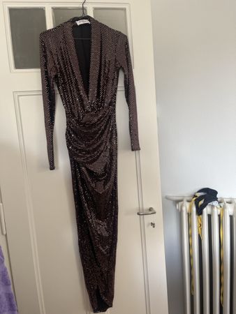 Robe longue London Look brune à paillettes taille S