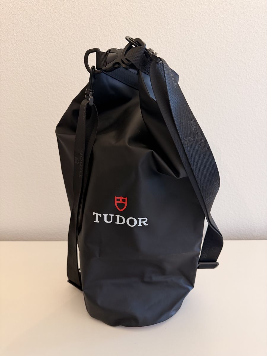 Taschen: TUDOR - Wasserfester Schwimmsack – Neu (gemäss Beschreibung) aus Binningen von emanuel5 2
