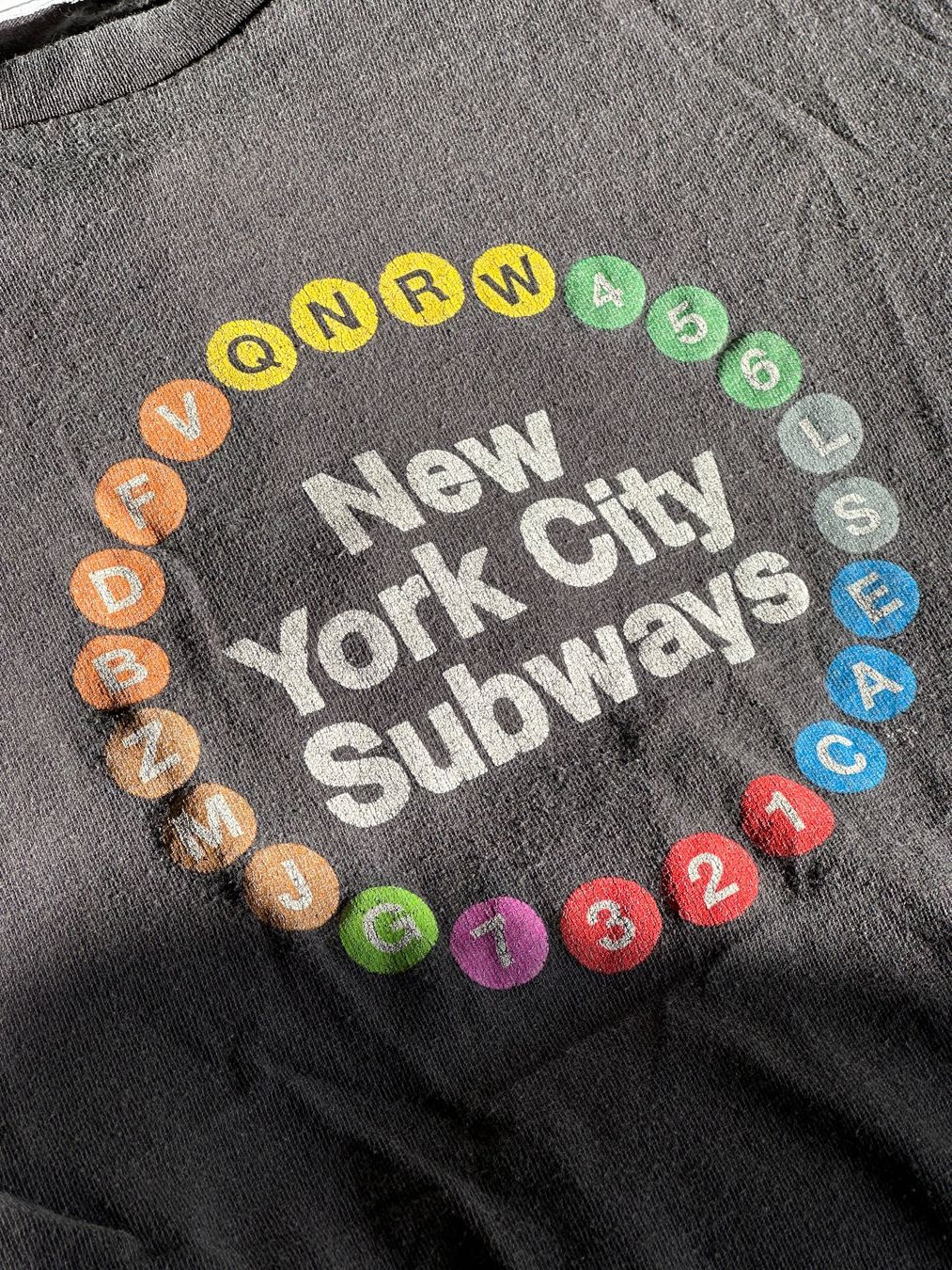 T-shirt: T-Shirt NYC SUBWAY LINE – Usato da Châtelaine venduto da 333shop 1