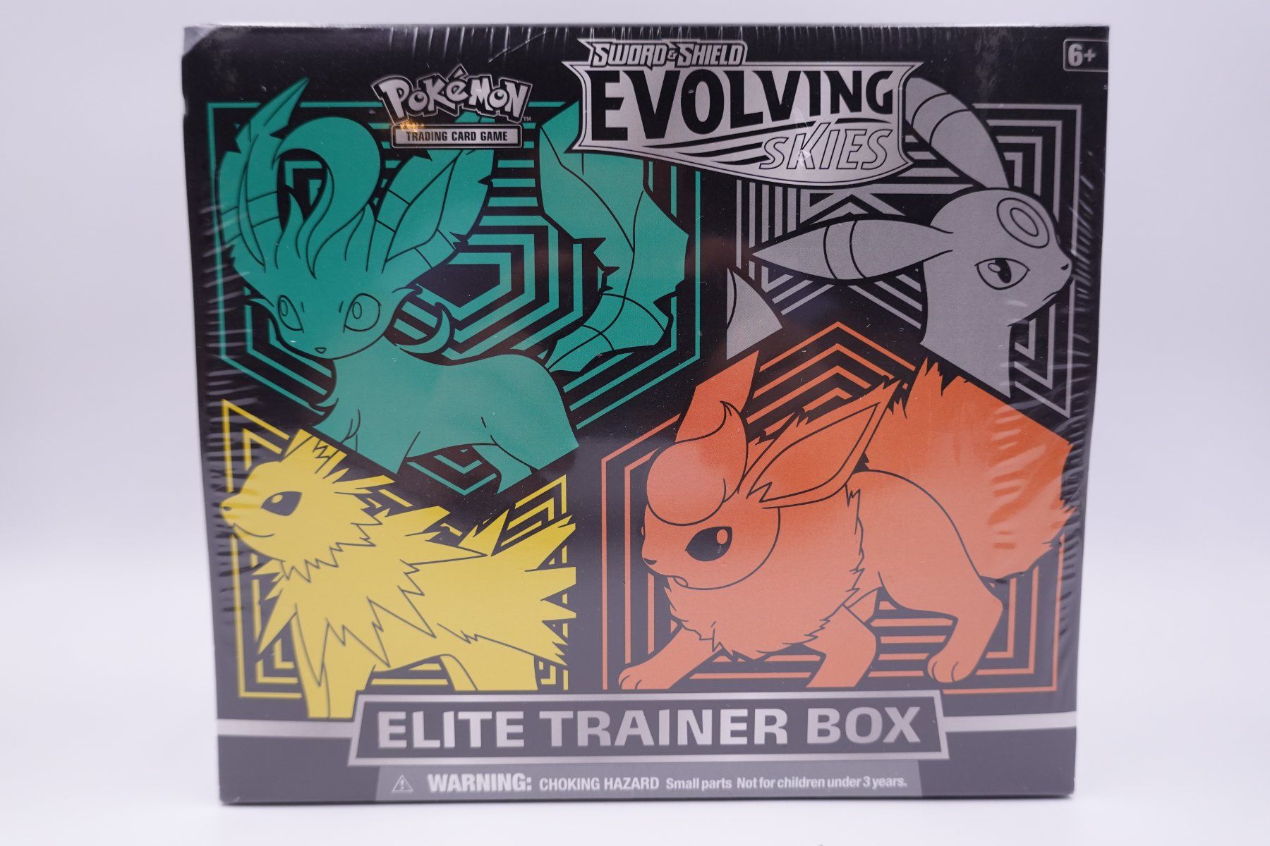 Pokémon Carte collezionabili: Pokemon Sword & Shield: Evolving Skies Elite Trainer Boxen – Nuovo e nell'imballaggio originale da Herisau venduto da ZelliZone 1