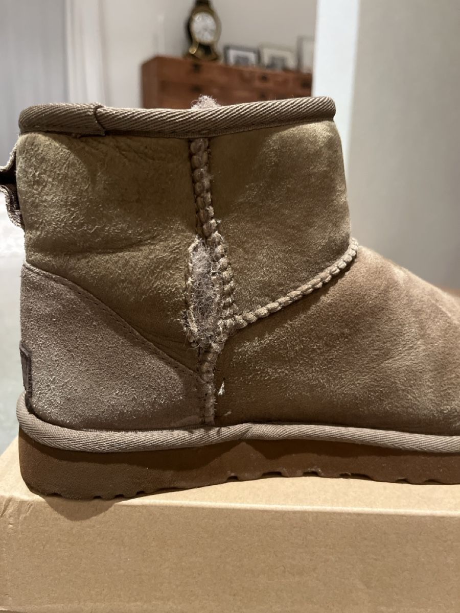 Ugg Damenschuhe: UGG Classic Ultra Mini – Defekt aus Lotzwil von etienneundjoelle 2