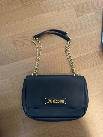 Handtasche Love Moschino schwarz Kette gebraucht