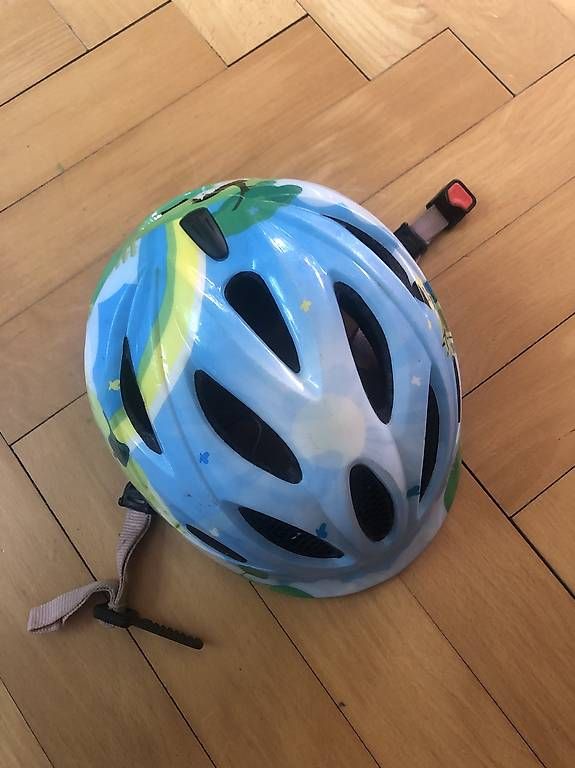 Helme: Velohelm – Gebraucht aus Bern von Maeuchterli