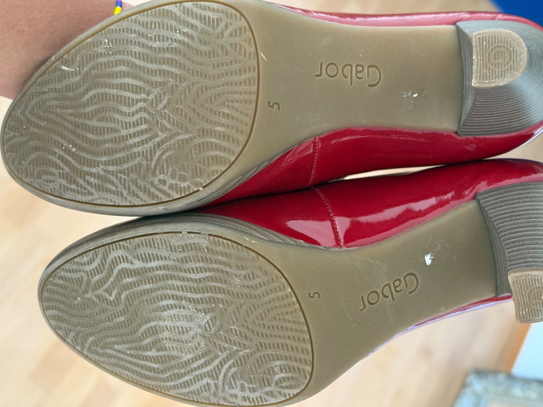 Gabor Damenschuhe: Shoes Gabor Rot – Gebraucht aus Stäfa von yei_8vlc 1