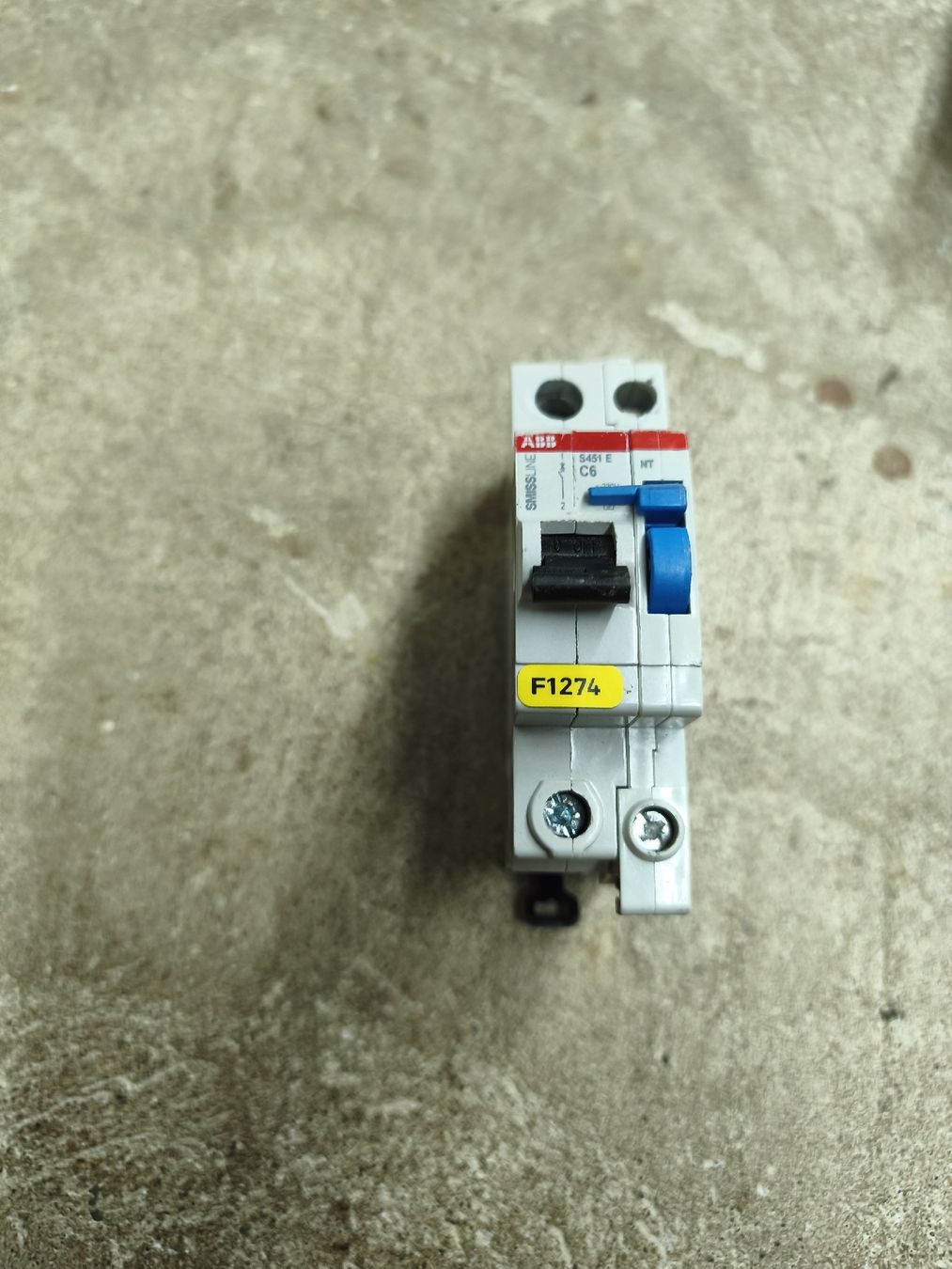 ABB Schalter: ABB FI274 Leitungsschutzschalter – Gebraucht aus Glashütten von Brockenhaus85