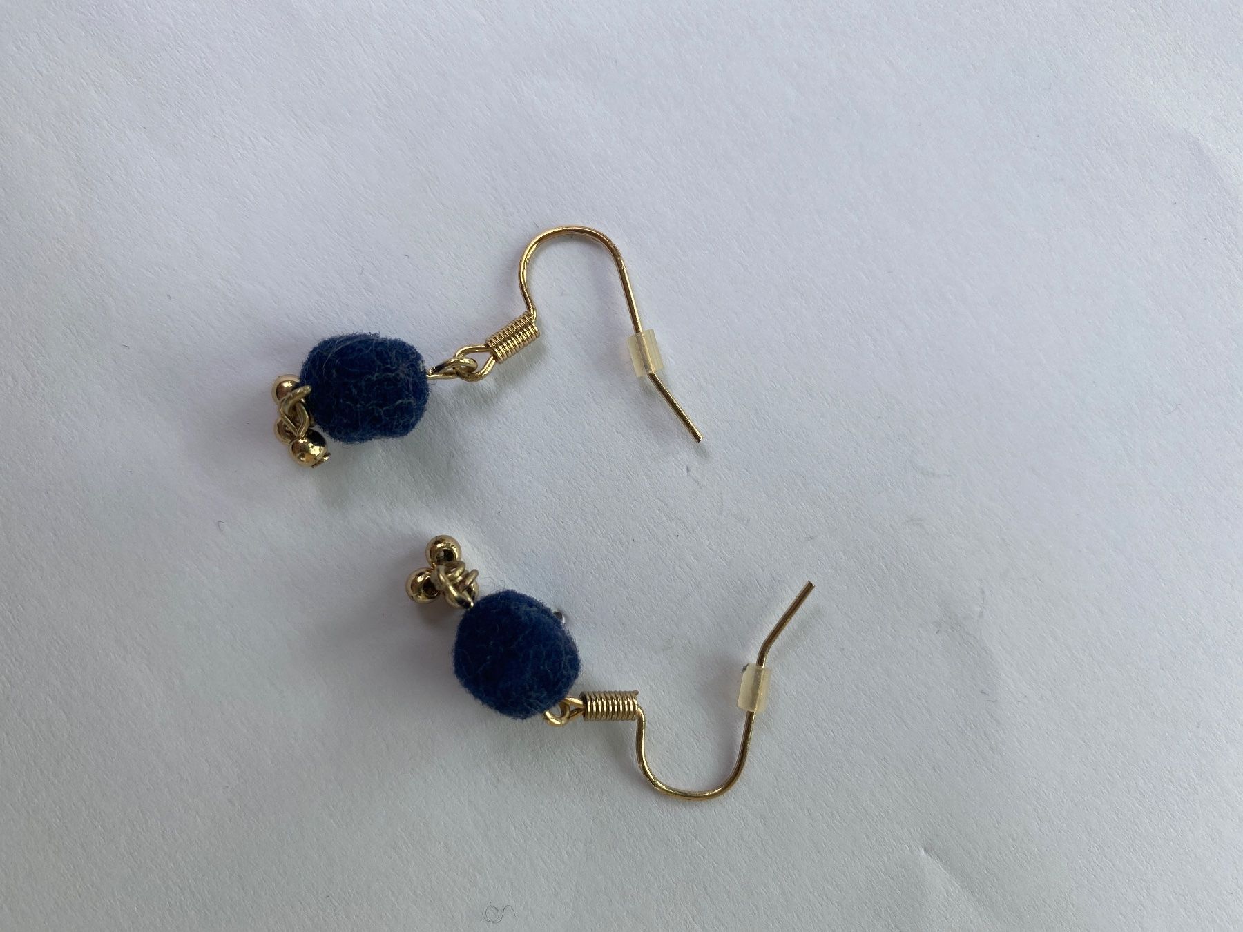 Orecchini pendenti & Orecchini a lobo: Ohrringe im Set mit Kugeln – Nuovo (secondo la descrizione) da Seewen SO venduto da HappyHappyHappy 1