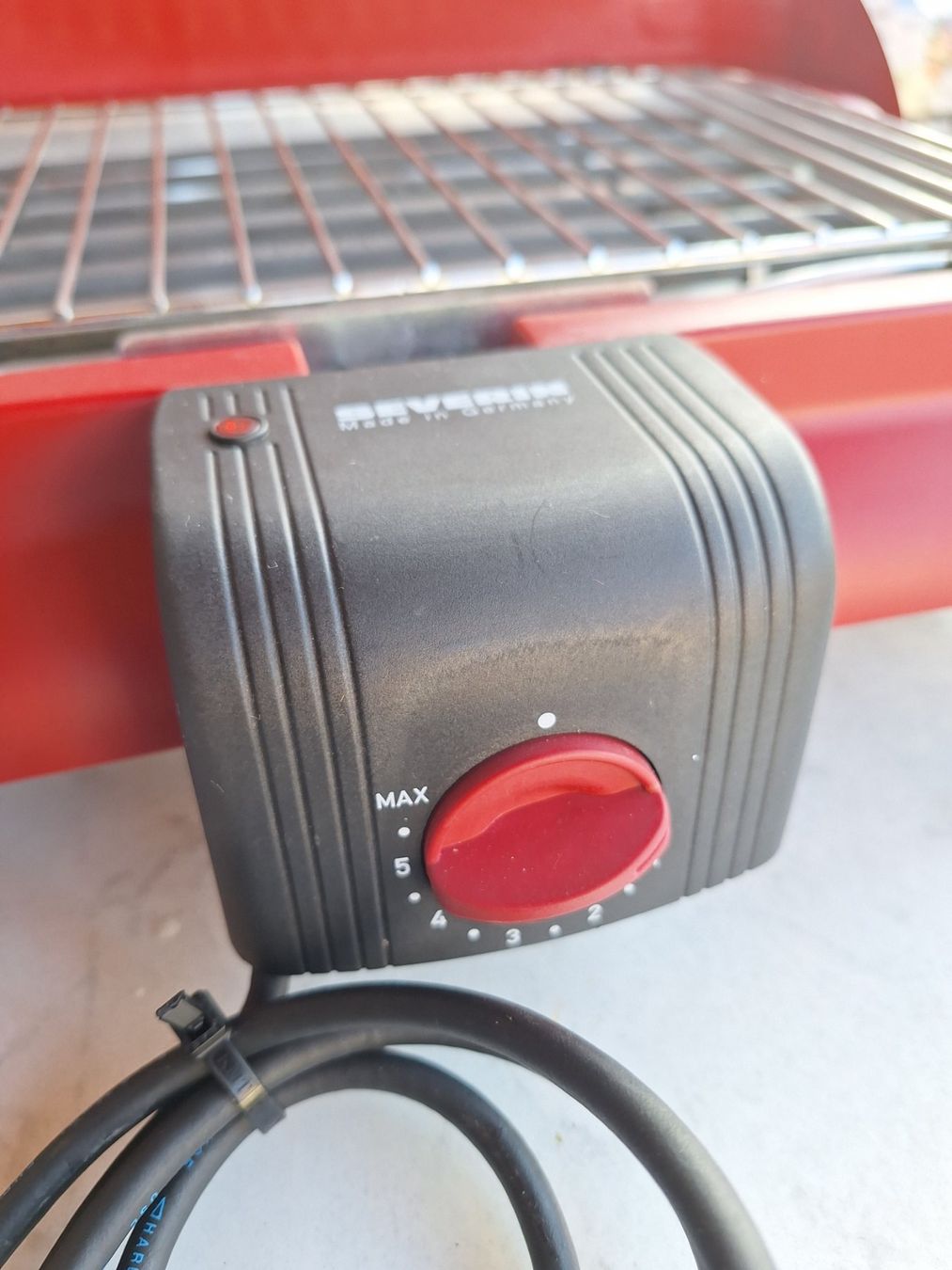 Griglie: SEVERIN ELEKTRO TISCHGRILL – Usato da Huttwil venduto da Kunterbuntli 1