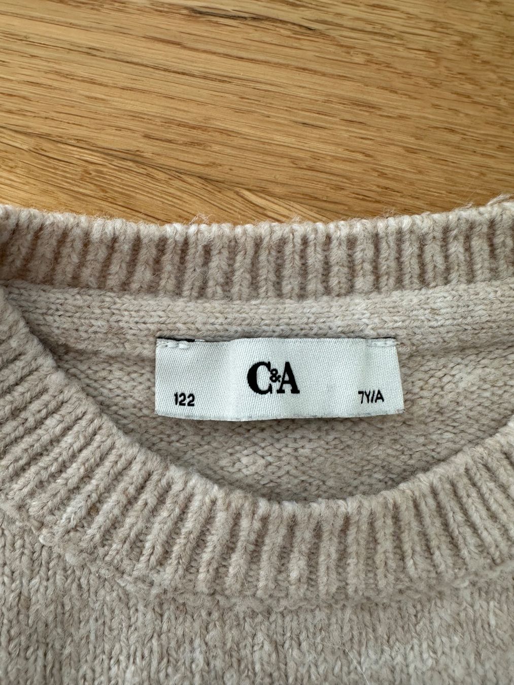 C&A Kleiderpakete & -sets: Kleiderset Mädchen Pullover, Gr. 122/128, Top Zustand! – Gebraucht aus Willisau von mattu02 5