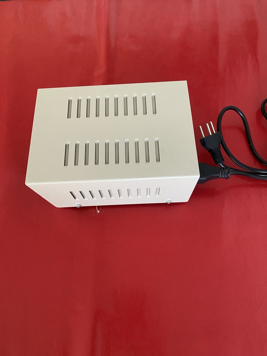 Alimentazione elettrica: Revox Netztrafo B150 / B250 – Usato da Luzern venduto da Harikan 3